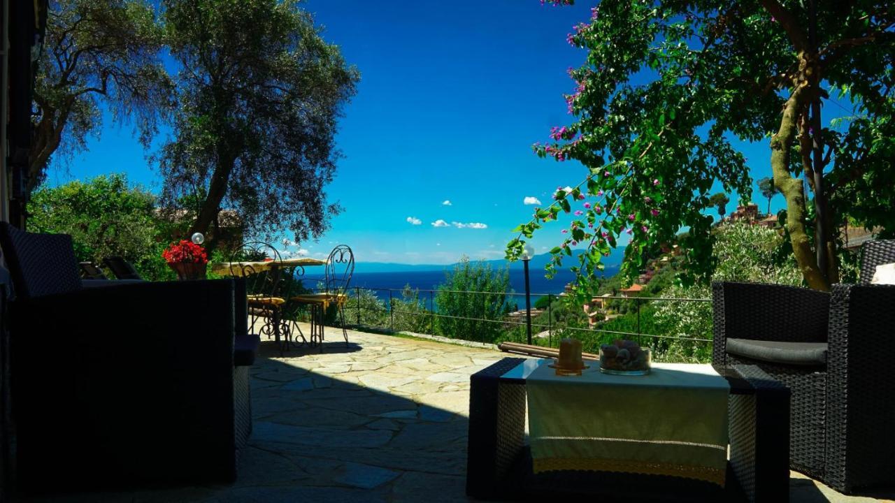 Villino Brunetto Azienda Agrituristica カモーリ エクステリア 写真